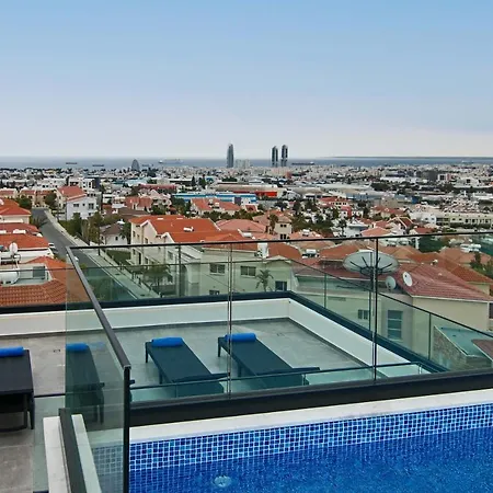 Phaedrus Living: Sea View Anna 301 Апартаменты *