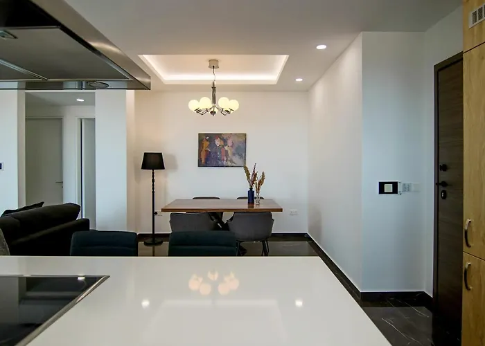 Phaedrus Living: Sea View Anna 301 Apartmán Lemesos