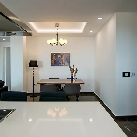 Phaedrus Living: Sea View Anna 301 Апартаменты Лимасол