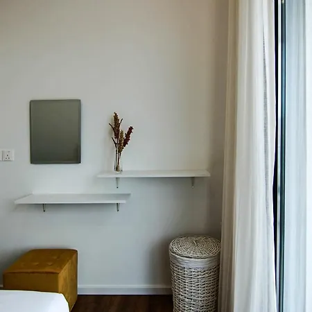 Апартаменты Phaedrus Living: Sea View Anna 301